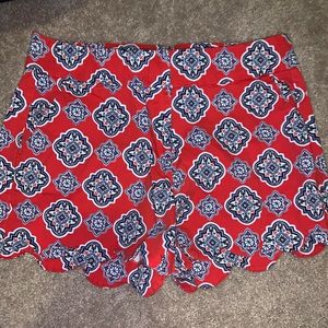 Lobster, Scalloped Crown&Ivy shorts